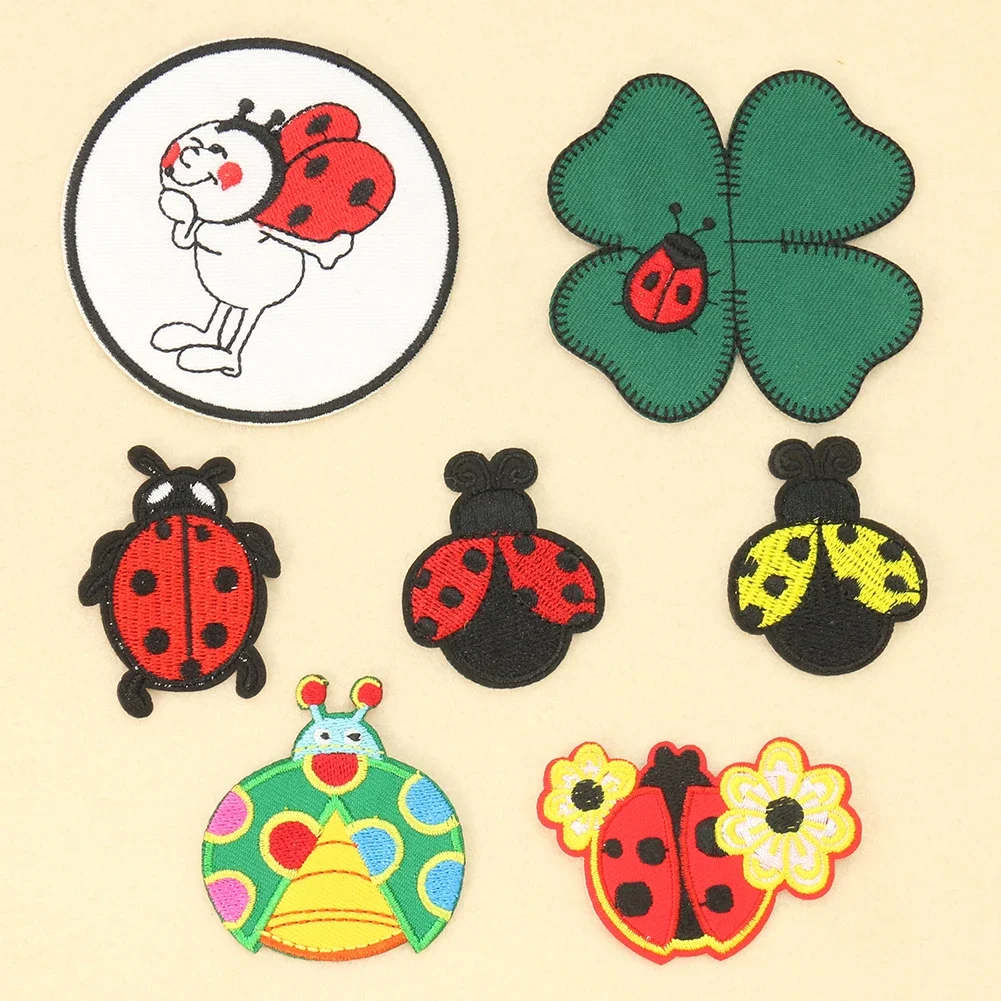 2PC Cartoon Ladybug Four-leaf Clover Embroidery Clothing Decals Children\'s Clothes Schoolbag Hole Patches Decoration Accessories