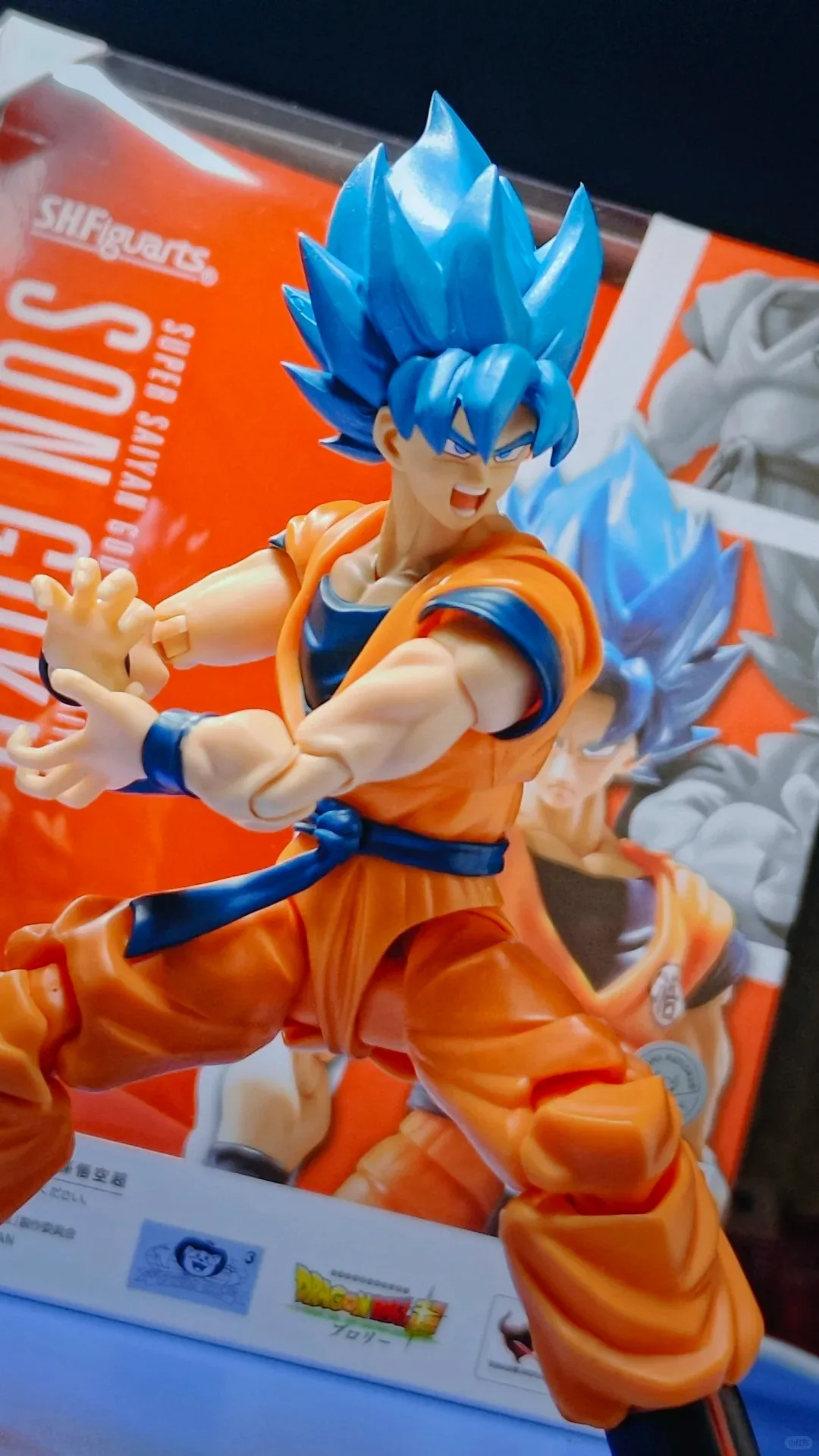 Figura de acción Original Bandai Shf Dragon Ball Anime Super Saiyan God Super Saiyan Son Goku colección de figuras modelo juguete para regalo