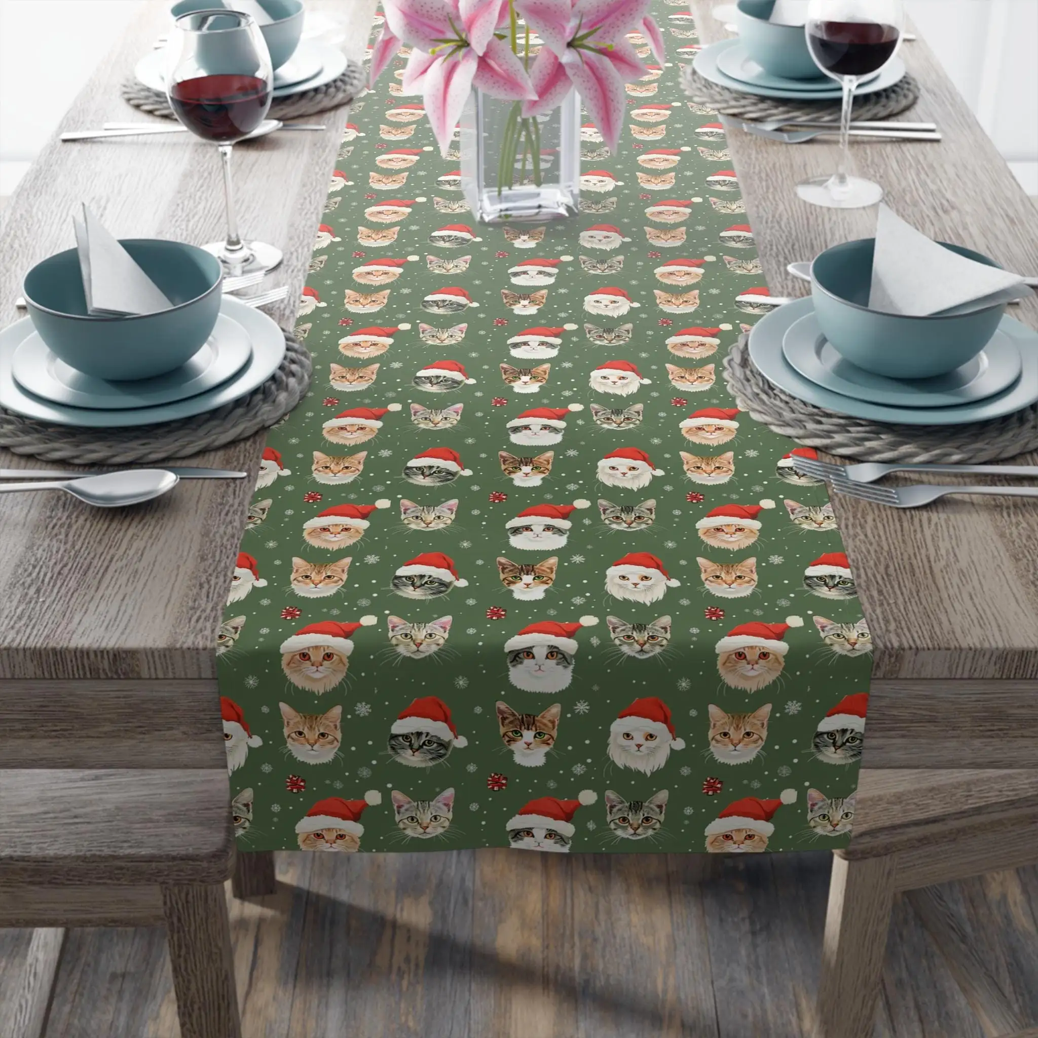 Christmas Cat Table Runner, Christmas Eve Dinner Santa Tablecloth, Cat Lover Holiday Home Decor for Dining Table Party