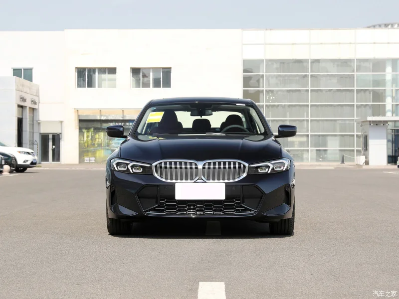 مناسبة للتنانير الجانبية من ألياف الكربون مناسبة لسيارات BMW 3 Series G20 G28 2023 2024