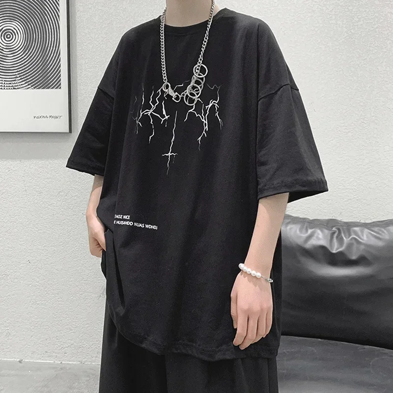 

Harajuku летняя футболка большого размера, мужская футболка, женская футболка с короткими рукавами и принтом молний, винтажная темная футболка, корейская свободная повседневная футболка