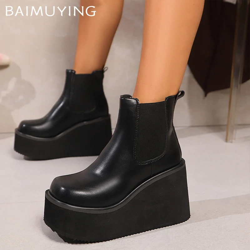 Zeppe con plateau Stivaletti da donna Tacchi alti Scarpe in pelle moda Nuovo marchio 2025 Tendenza Inverno Designer Décolleté classici Botas De Mujer