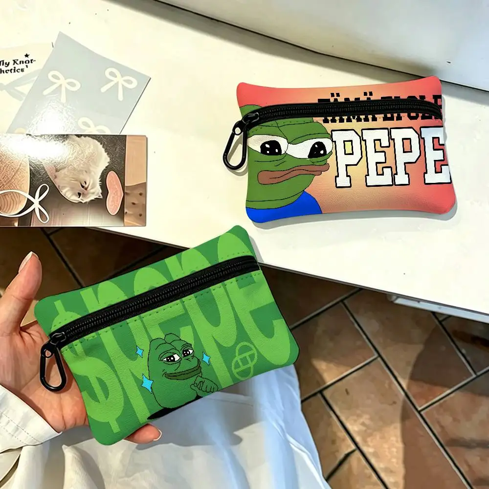 P-Pepe The Frog Lightweight Oxford Fabric Coin Purse With Black Carabiner Hook Card Holder Earphone Storage Pouch