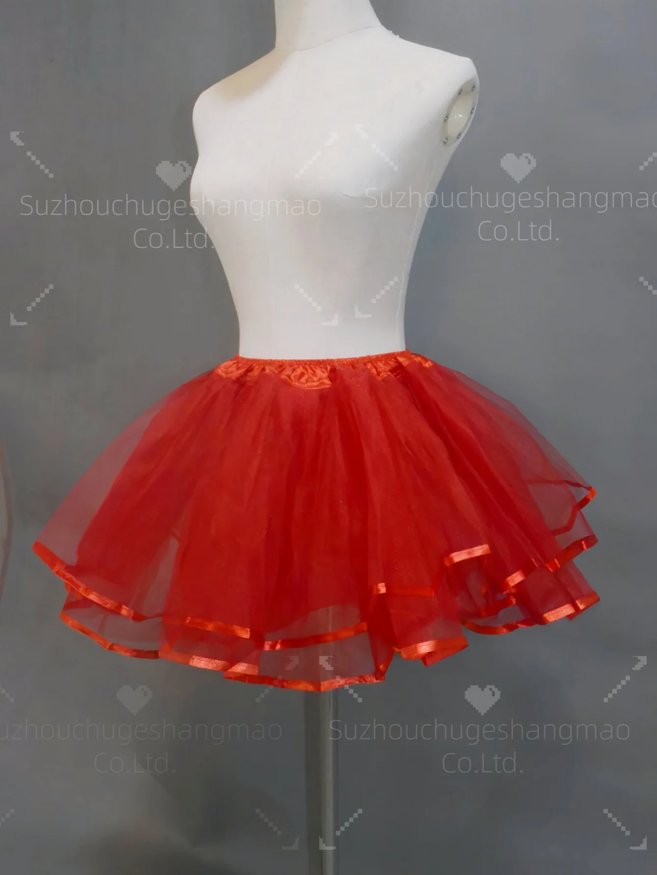 Red Cosplay Soft Mesh Petticoat Lolita Soft Girl Half Skirt Colorful Tutu Skirt Party Dance Skirts  with ribbon