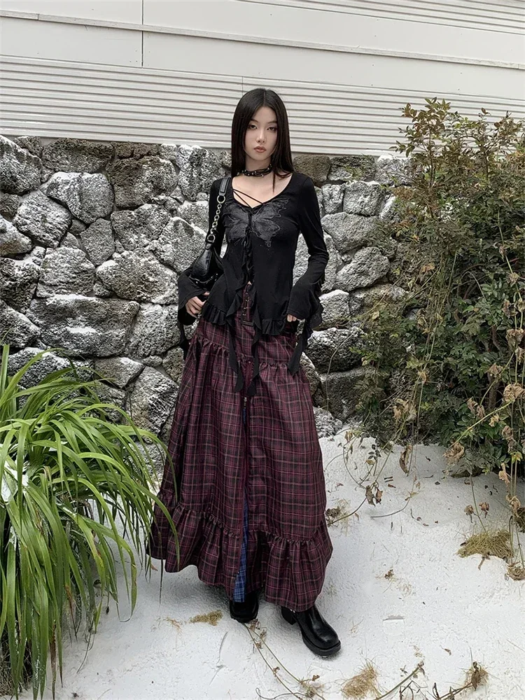 Women\'s Plaid A-line Long Skirt Vintage Y2k Skirt Harajuku Korean Streetwear Fashion A-line Skirts Emo 2000s Trashy Clothes 2024