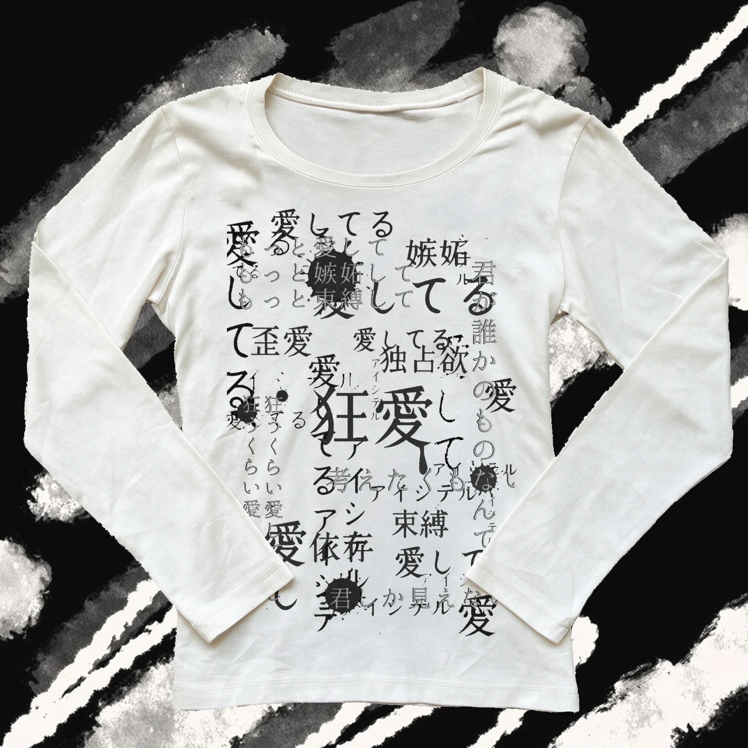 Y2K Jirai Kei Japanese Kanji Kyouai Print Women Long Sleeve T-shirt, Dark Aesthetic Yandere Text Graphic Slim Fit Tee, Alt Stree