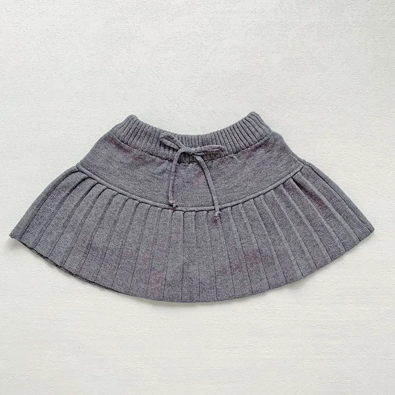 2024 New Autumn 0-4Yrs Baby Girls Knitted Shorts Kids Shorts Infant Baby Girls Solid Color Knitting PP Shorts Children Clothes