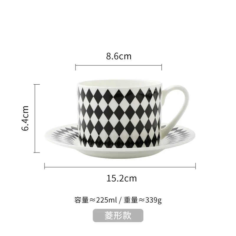 Tazza in ceramica bianca e nera in stile semplice nordico tazza da tè a righe a pois creativa tazza da acqua impilabile per ufficio