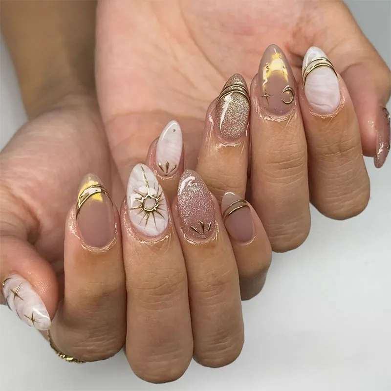 24pcs Baroque Style Press on Nails Gold Moon Star Print False Nails Wearable Ins Shiny Powder Fashion Almond Fake Nail Tips