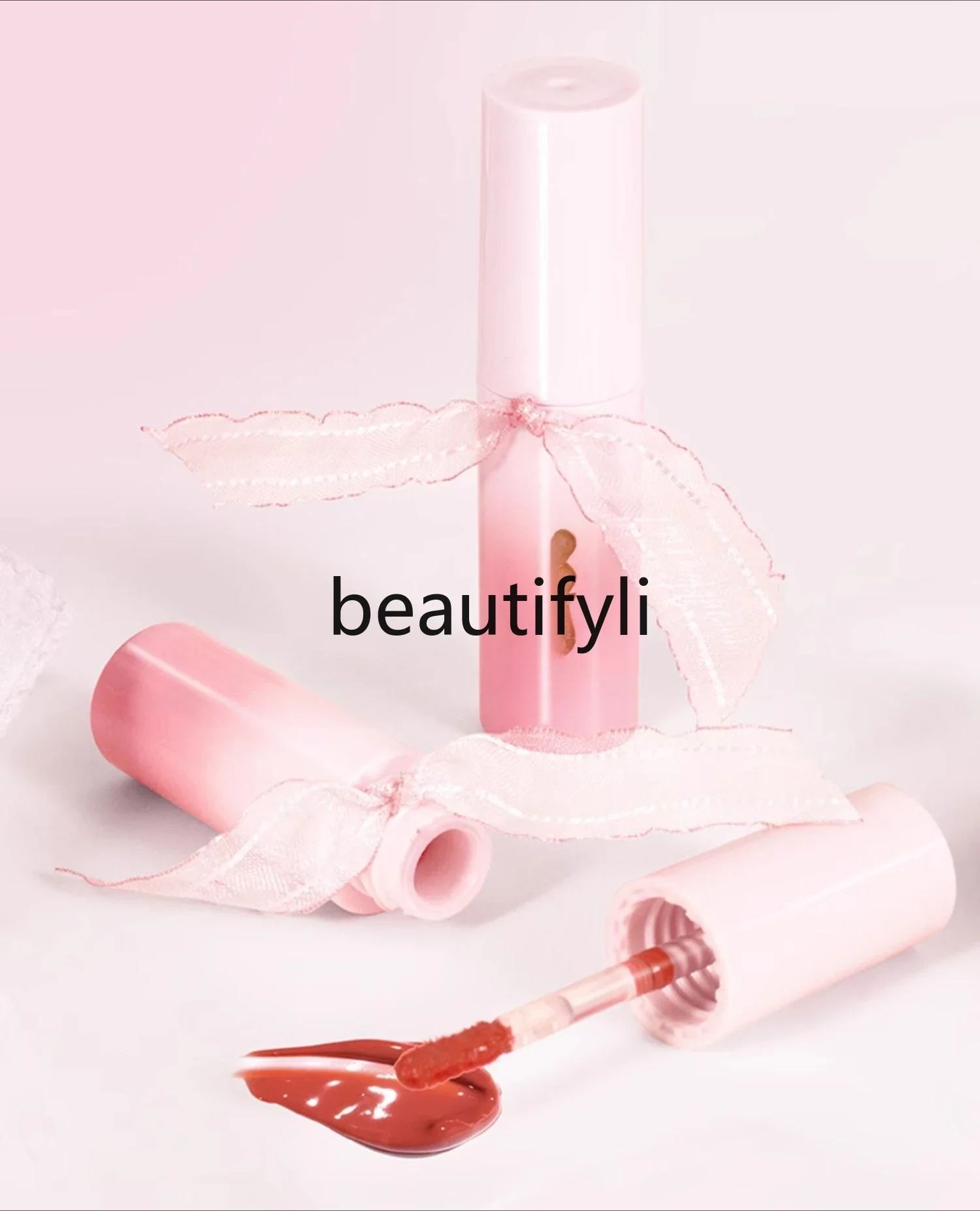 

Lip glaze mirror water gloss lip gloss moisturizing makeup is not easy to stick to the cup moisturizing lipstick