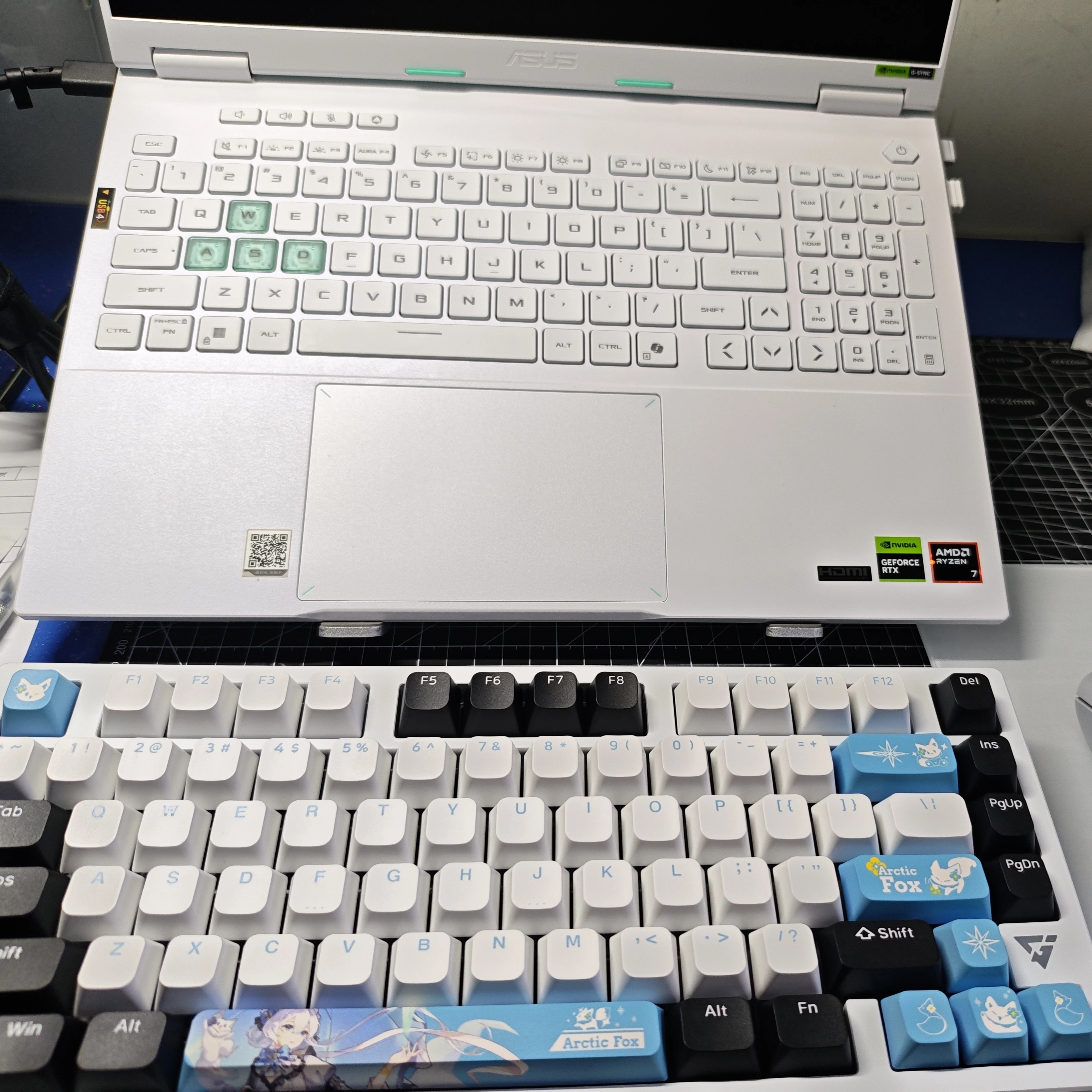 Atk Vxe V75x/K High-End Esports Mechanical Keyboard Tri Mode Full Key Hot Swap 80 Key Game Gas Structure Cnc 1ms Ultra-Low Delay