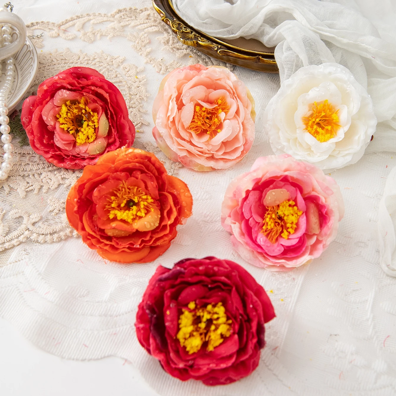 50/100 Stück Künstliche Blumen Seidenkamelien für Zuhause, Zimmer, Valentinstag, Garten, DIY Geschenkbox, Hochzeitskranz, Brautstrauß, Bestseller – Detail 4