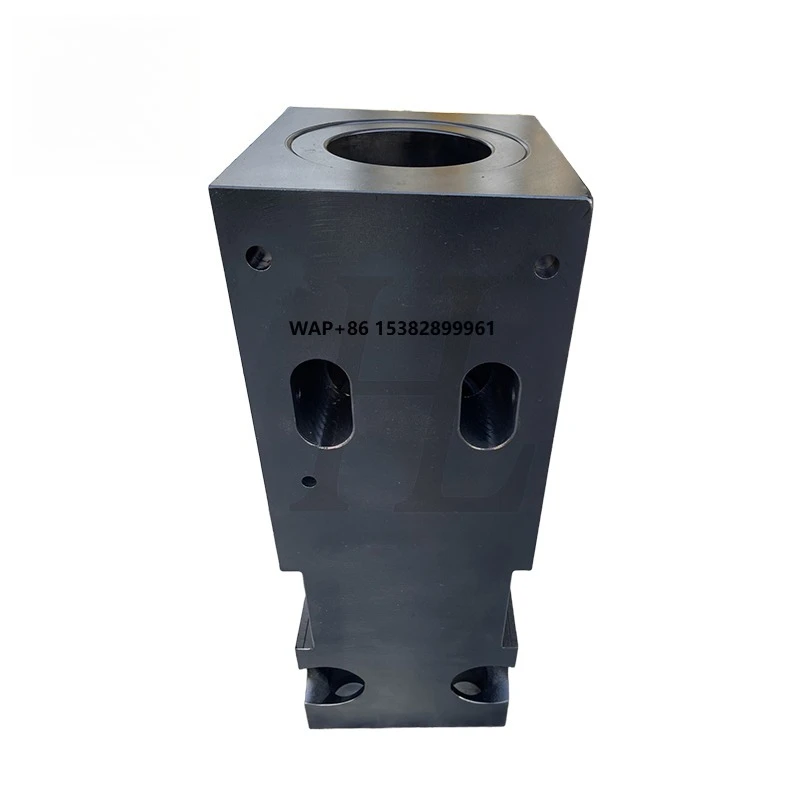 

Гидравлические цилиндры для гидромолота SB121 BOX Type (передняя и задняя головки) для экскаваторов 28-35 тонн