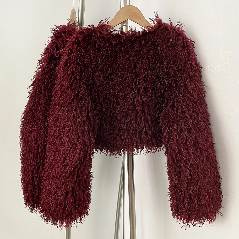 معطف الفرو الصناعي الخريف قصيرة الدافئة الإناث جديد الفراء صديقة للبيئة الشتاء النساء طويلة الأكمام س الرقبة وهمية الفراء تيدي رقيق سترة