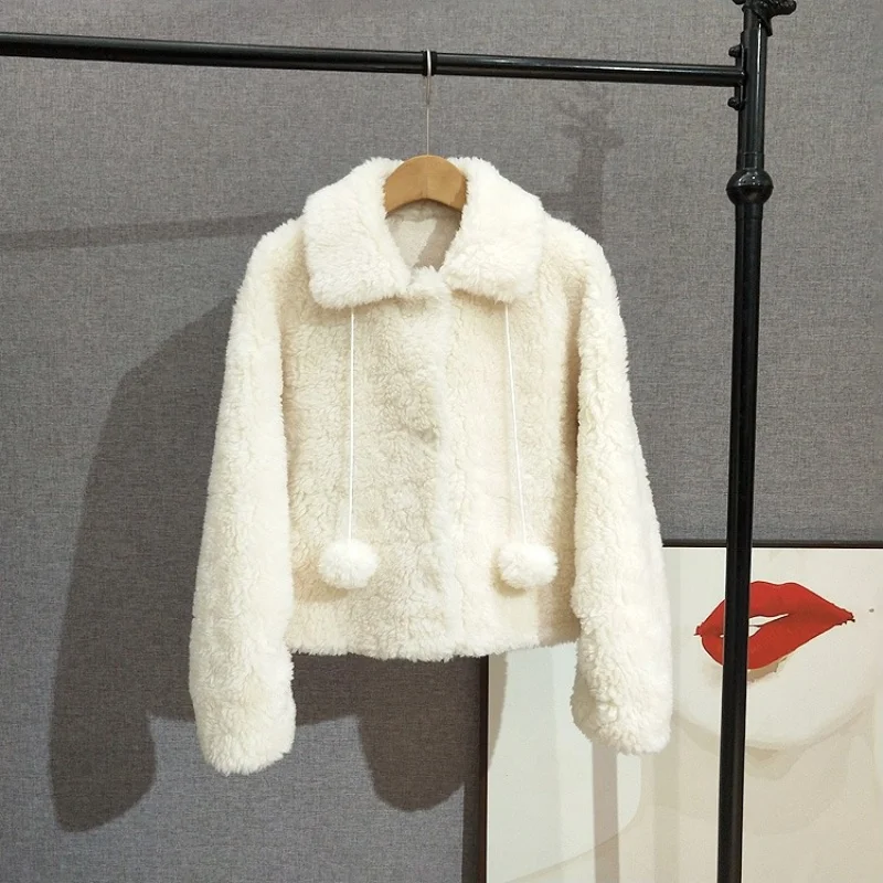 สาวน่ารัก Ball ที่ถอดออกได้หนุ่มสไตล์แกะ Shearling Coat ขนสัตว์บริสุทธิ์ขนสัตว์เสื้อแจ็คเก็ตสั้น JT508