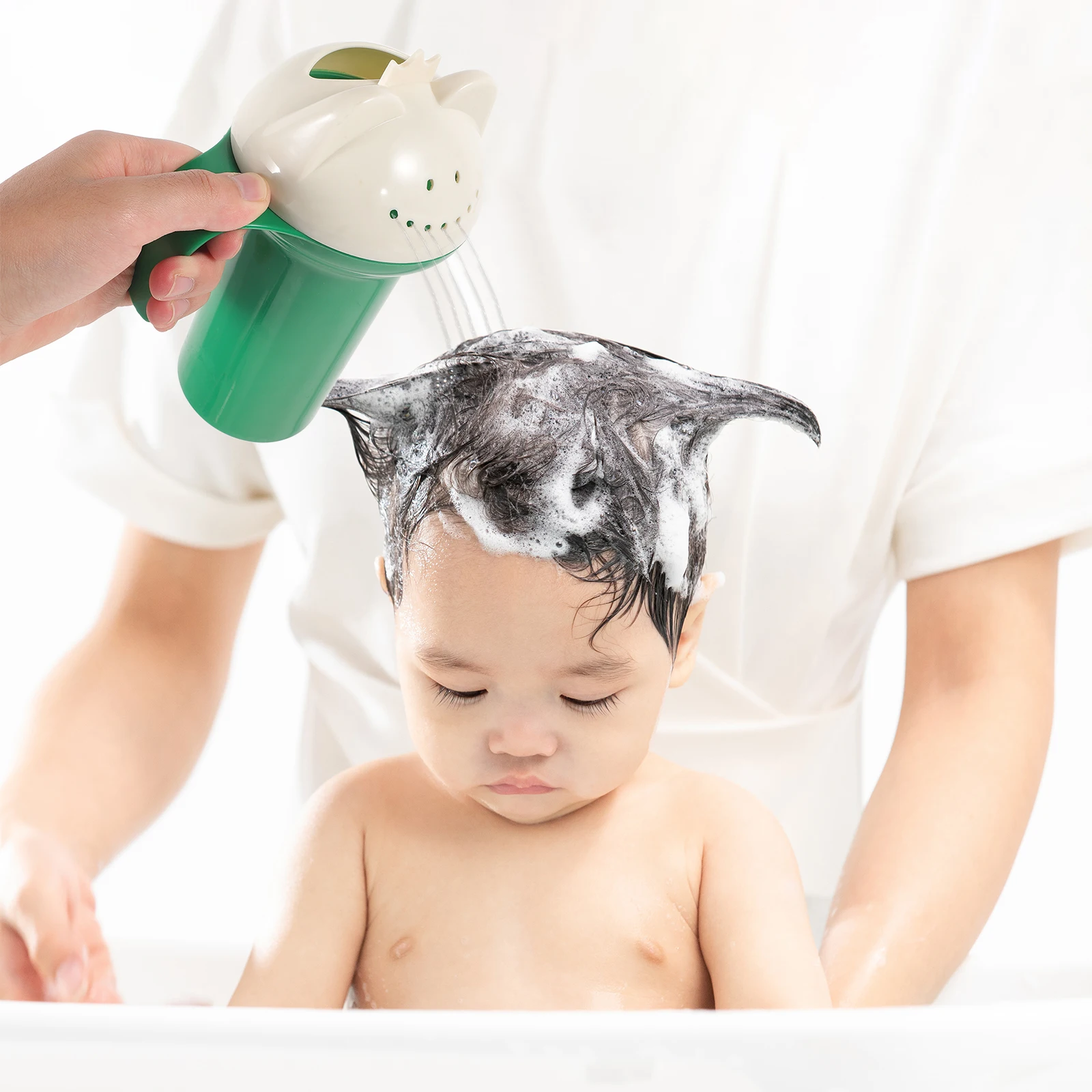 

Baby Bath Water Scoop Sprinkler Shampoo Rinse Cup Thickened Plastic Cartoon Hair Washing Shower Scoop Sturdy