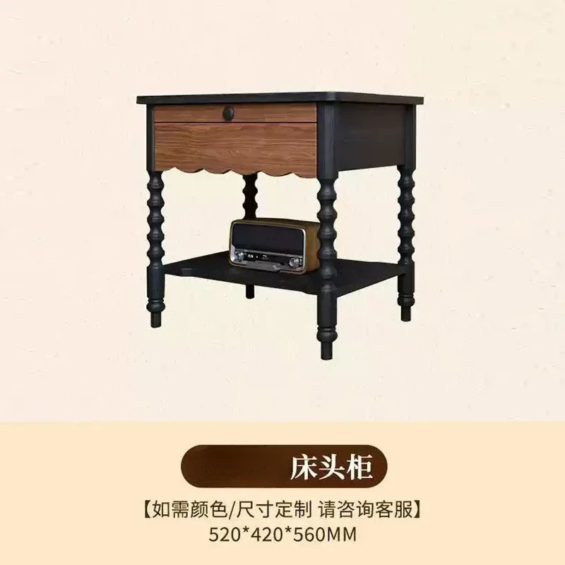 طاولة بجانب السرير من الخشب الصلب في العصور الوسطى، وخزانة مقصورة مخفية لغرفة النوم المنزلية، وإحساس التصميم المتكامل