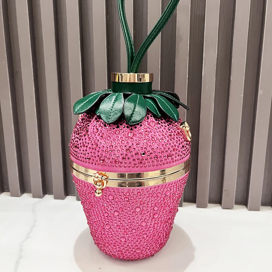 

Newest Strawberry Shape Rhinestone Clutch Purse Luxury Diamond Women Red Evening Bags Wedding Bridal Party Bag Stones Handbags