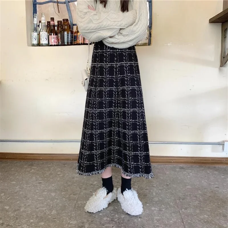 Midi Skirts Women Vintage Fall Winter Soft All-match Aesthetic Casual Slim Simple Korean Style New Harajuku Plaid Elegant Ladies