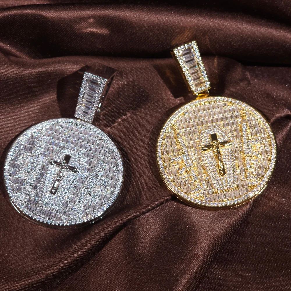 Naszyjnik z krzyżem Jezusa ICEC, zawieszka w stylu hiphop dla mężczyzn i kobiet, łańcuszek sznurkowy, religijne zawieszki z krucyfiksem dla rapera, rockera, prezent dla niego