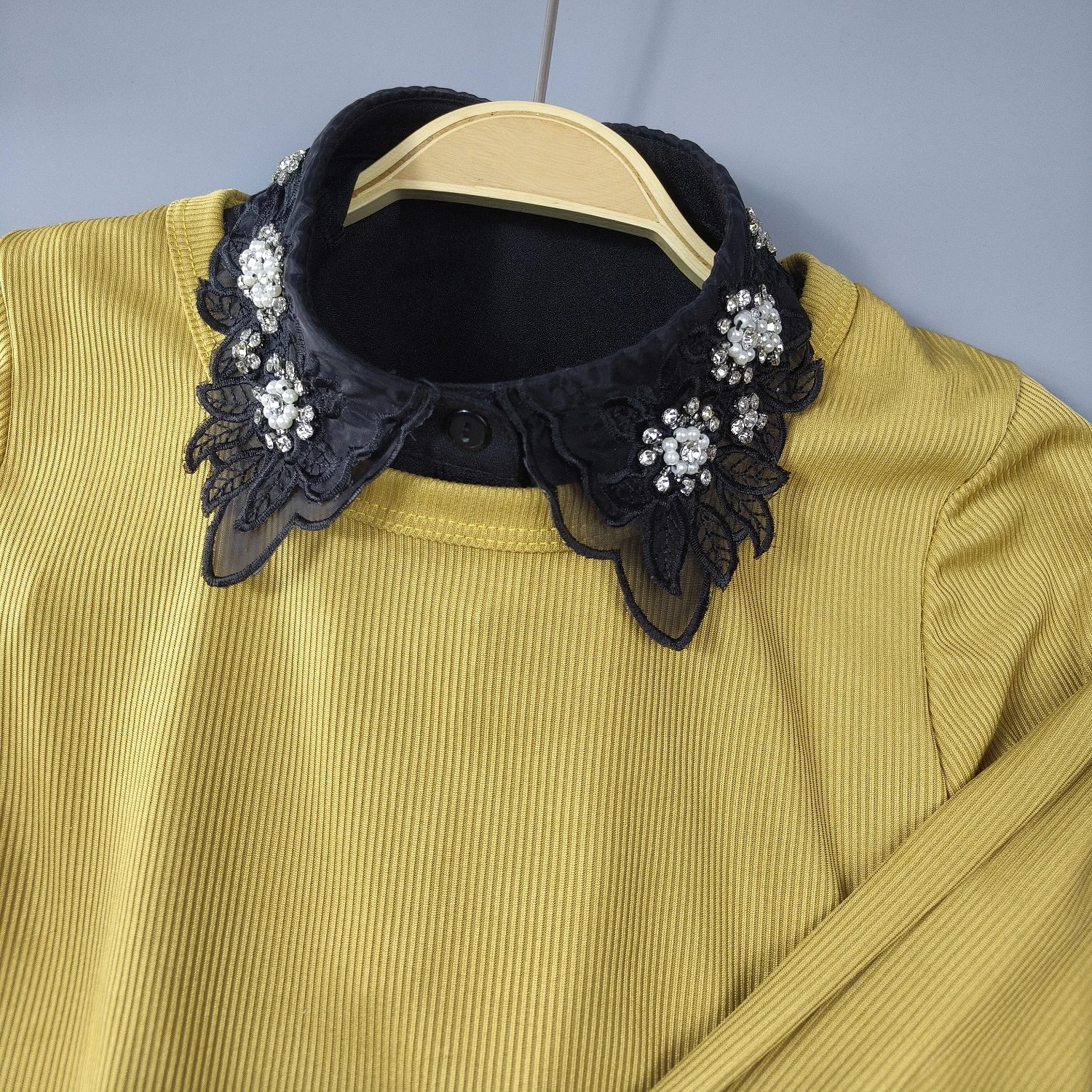 قطعة واحدة من ياقة نسائية رائعة مطرزة ومرصعة بالألماس، طراز جديد بأحجار الراين اللامعة، نصف قميص كول مزيف