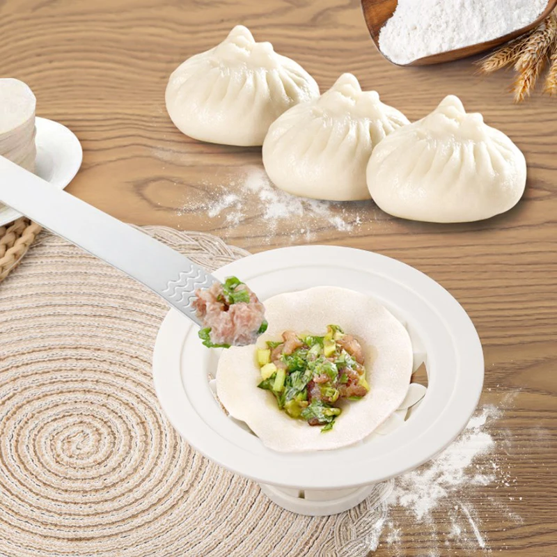 1PCS Baozi Maker Machine,Dumpling Maker Mold Plastic Kitchen Gadget Tool Homemade Bao Buns Preparation Culinary Exploration