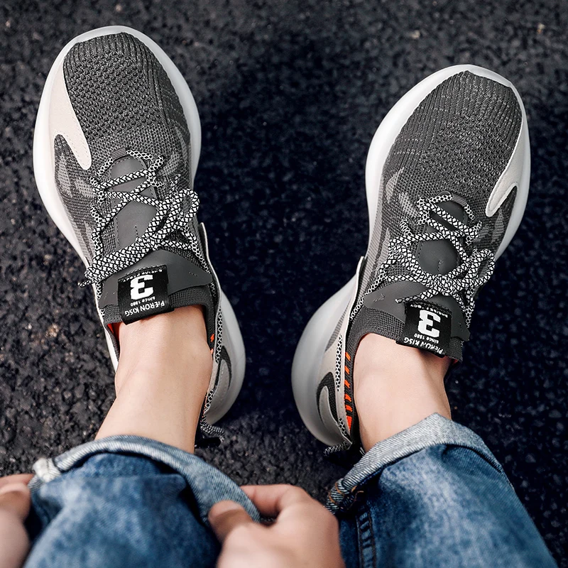Summer Oversized Mesh Coconut Shoes for Men Lightweight and Comfortable Large Foot Sports Shoes Student Popcorn Running Shoes 46