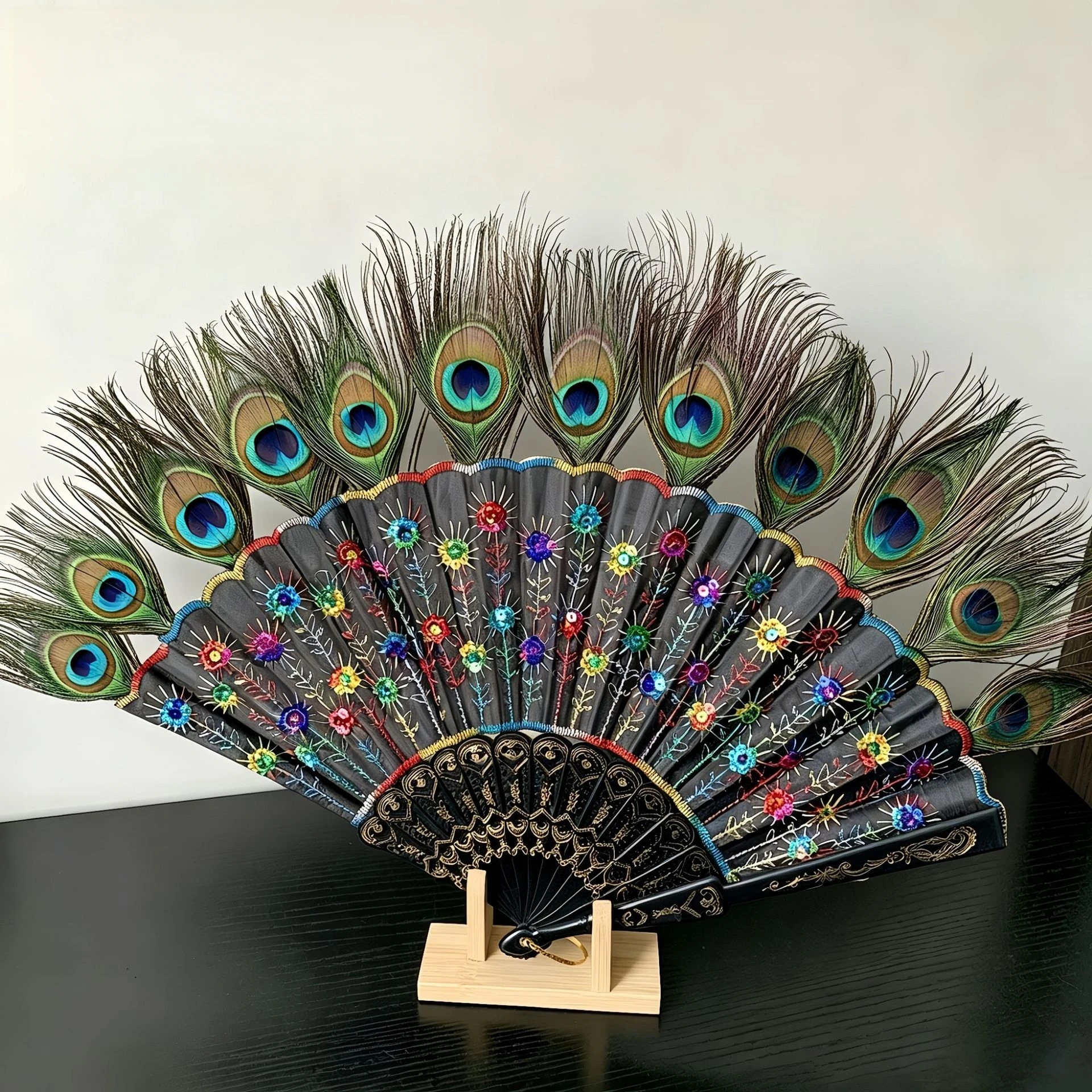leque-dobravel-de-pena-de-pavao-chines-com-bordado-de-lantejoulas-leque-de-mao-com-armacao-preta-para-danca-performance-presente-e-decoracao