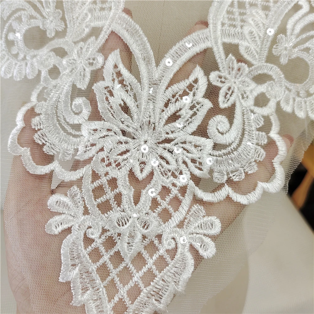 1Piece Lace Handmade Applique DIY Bridal White Lace Neckline Collar Fabric Patch