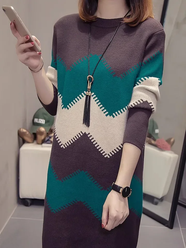Women's Mid-Length Knitted Pullover Dress 2026 Autumn Winter Casual Stylish Color-Blocking Versatile Relaxed-Fit Layering Style
