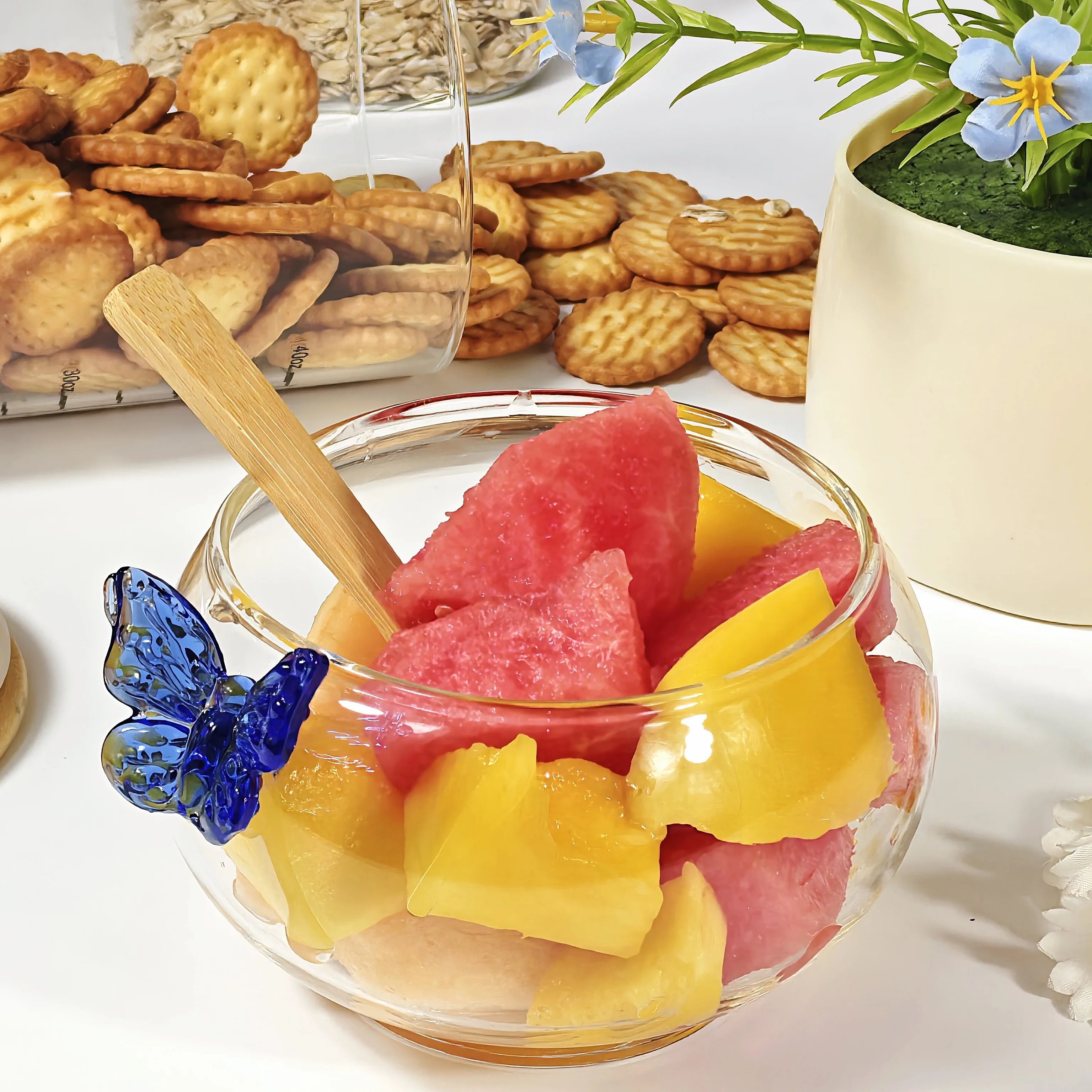 1Pcs-Glass Salad Bowl, Kitchen Glass Container, Glass Food Container, Kitchen Meal Container, Transparent Borosilicate Glass Fruit Bowl and Sandwich Bowl, Capacity 500ml with Bamboo Spoon, Suitable for Microwave and Dishwasher view 5