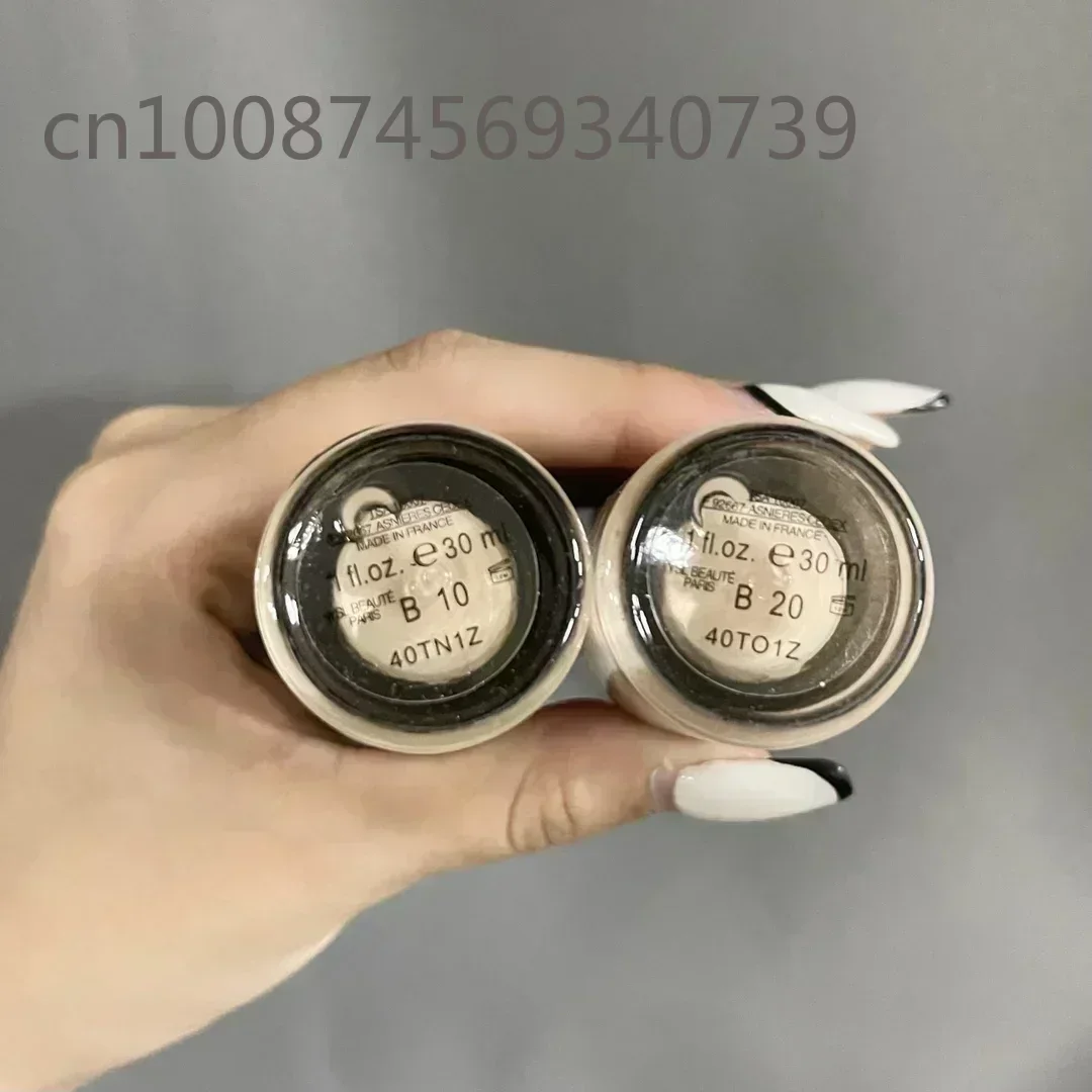 Fond de teint liquide SPF20/PA ++, Base de maquillage éclaircissante, correcteur de couverture du visage, soins de la peau longue durée, outil de maquillage 30ml