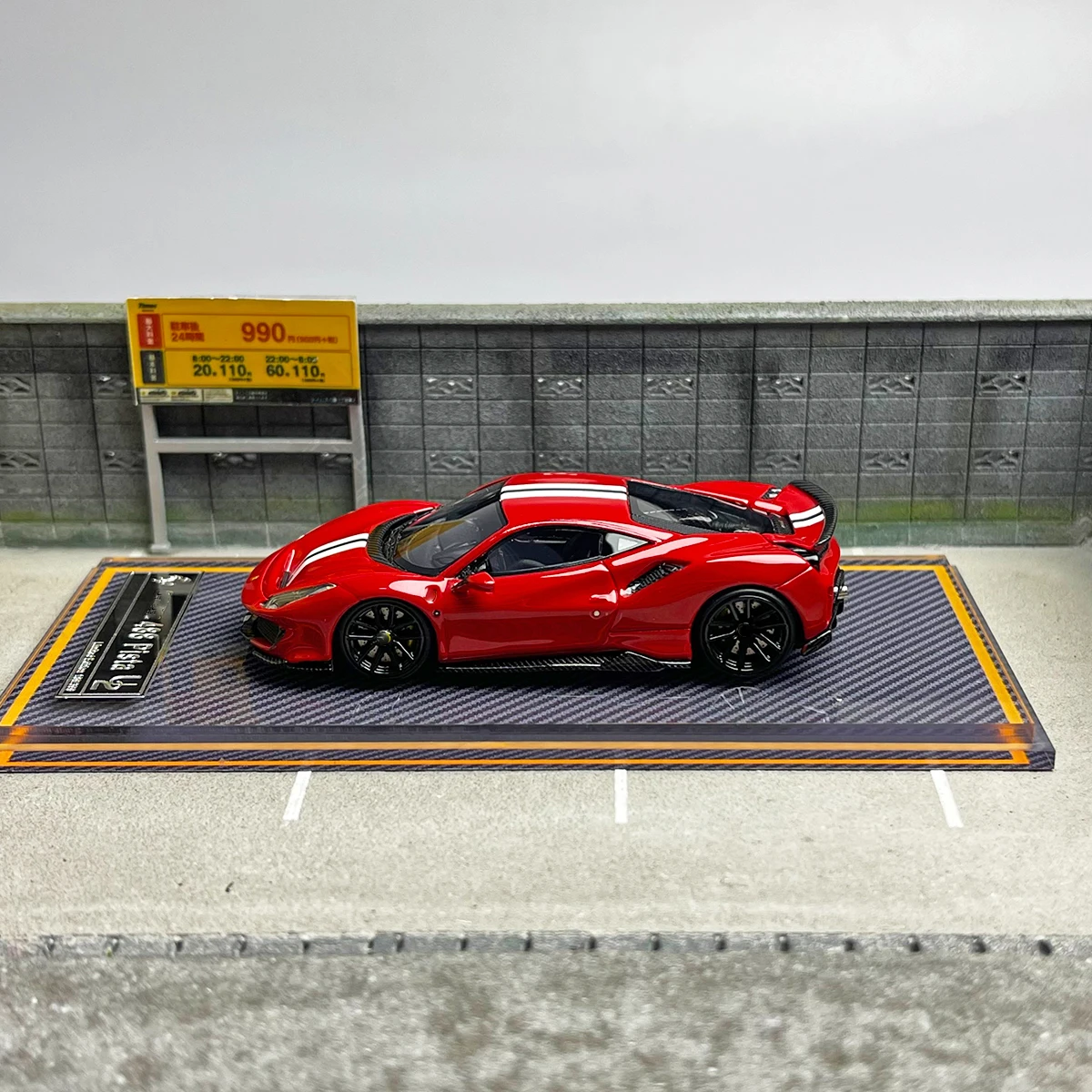 U2 1:64  Novitec 488 pista resin model car