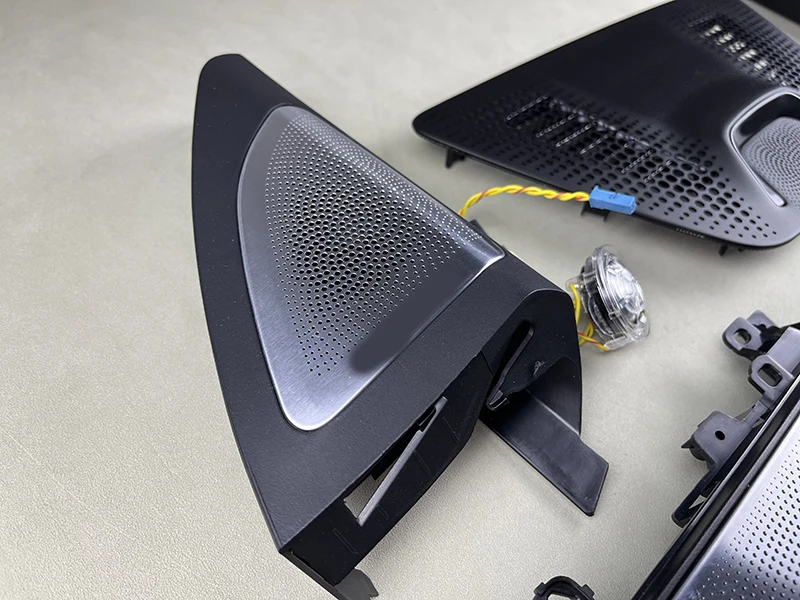 LED Trims โคมไฟเหมาะสําหรับ X5 G05 Ambient ไฟฝาครอบลําโพงภายในแผงประตูชิ้นส่วนตกแต่ง