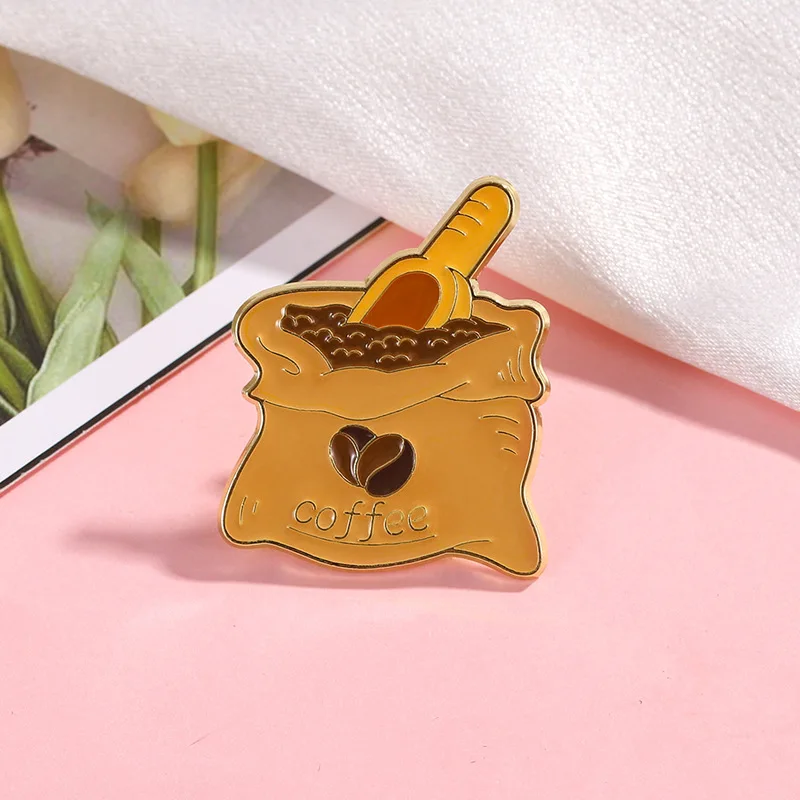 Cartoon Cute Coffee Bean Brooches Casual Alloy Drop Oil Badge Pin DIY for Clothes Bags Shoes Hat Scarf T-shirt Jeans Accessories
