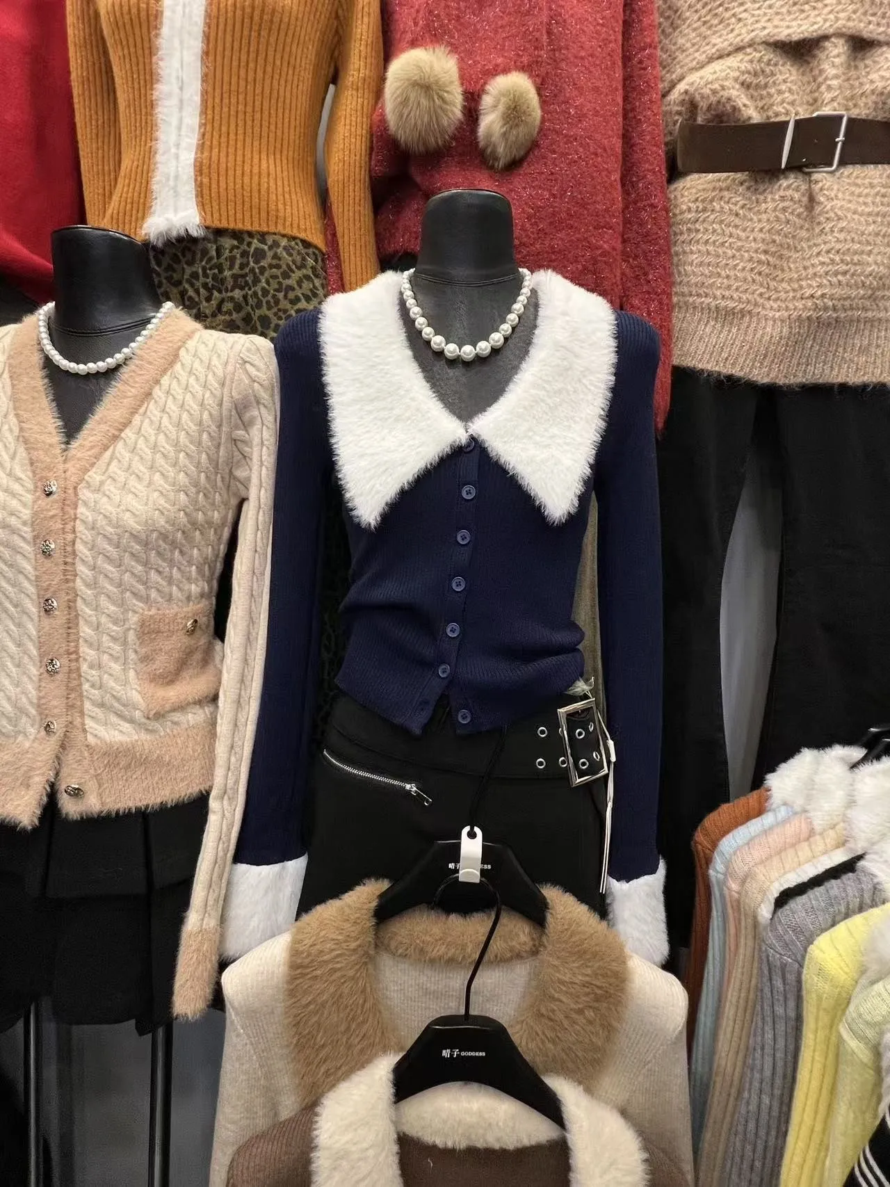 

Женский осенне-зимний элегантный однобортный тонкий кардиган с отложным воротником, женский базовый кардиган с меховым воротником и длинными рукавами