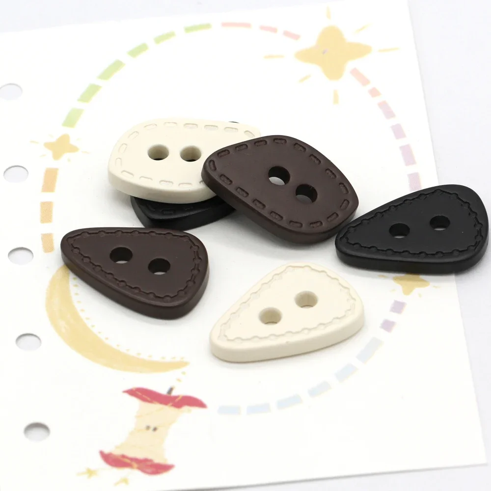 DOTOLLE 10Pcs 25mm Tirangle Resin Coat Buttons for Clothing Fashion Suit Jacket Sweaters Cardigan Handmade Decorations