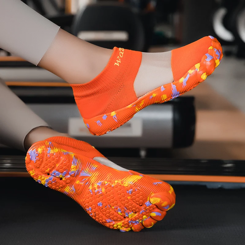 Zapatos acuáticos para mujeres y hombres, zapatos de agua descalzos de secado rápido para exteriores, playa, aguas arriba, zapatos de natación, zapatillas Unisex