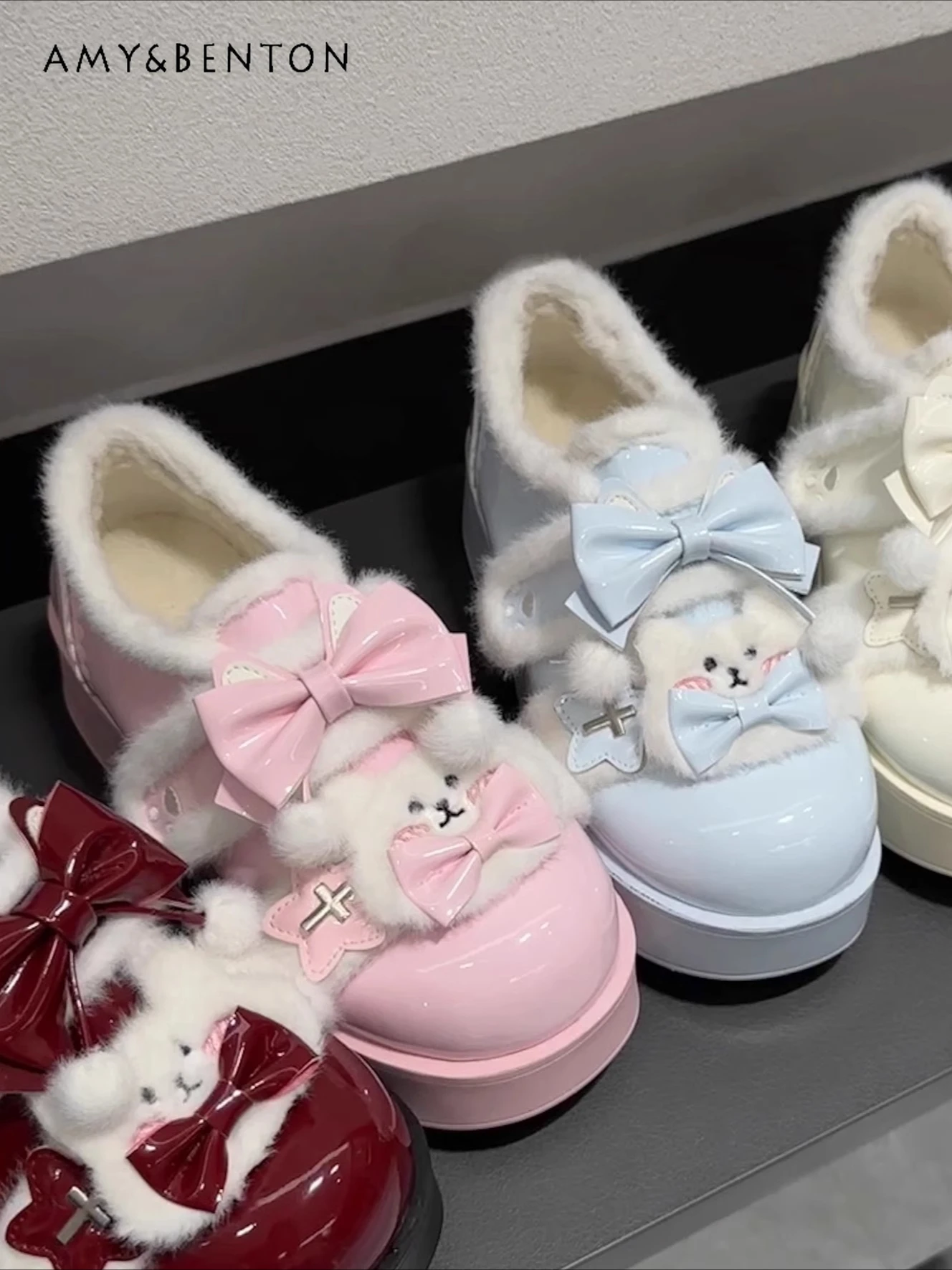 

Winter New Fleece-Lined Versatile Lolita Shoes Student Sweet Cute Round Toe Cartoon Embroidery Bow PU Leather Single Shoes Women