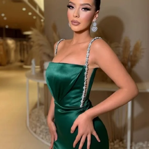 Abbigliamento da festa e vacanza