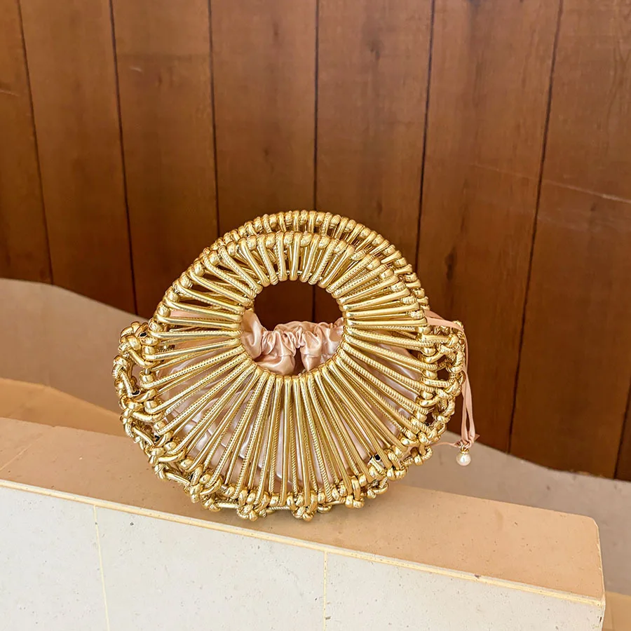Celebrity fashion niche design handmade creative leather rope dinner bag hollow woven handbag
