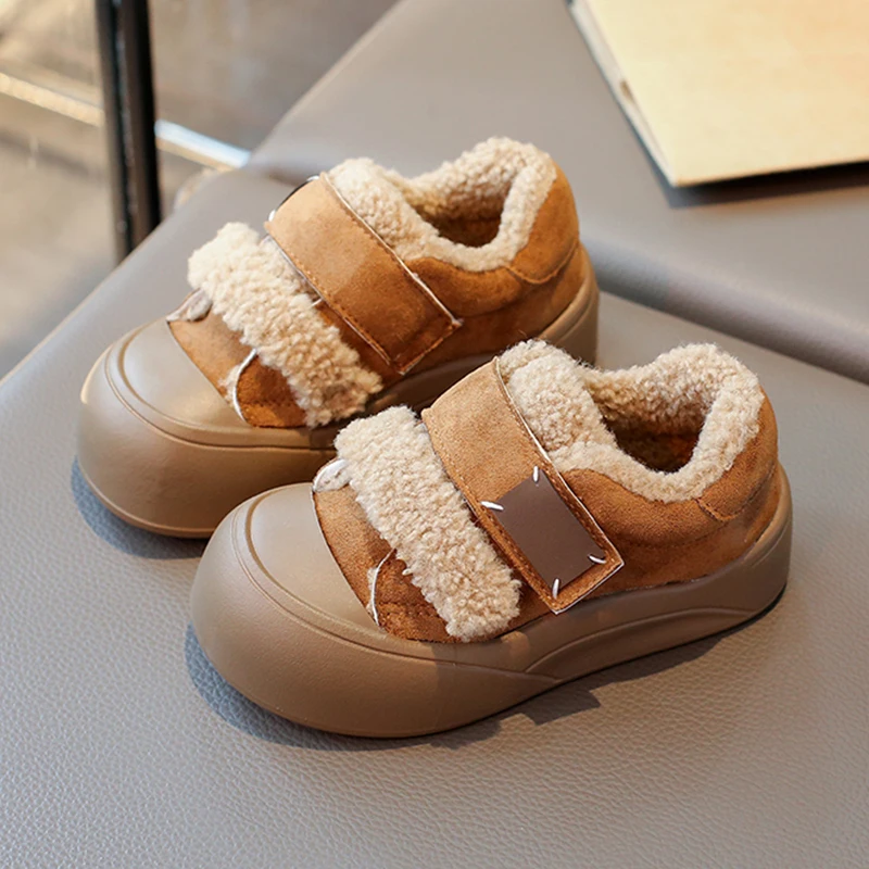 الراحة البربرية الصوف سميكة القاع حذاء من الجلد الأطفال 2025 الشتاء عدم الانزلاق الجلد المدبوغ الثلوج الأحذية الأطفال الدافئة أفخم أحذية رياضية #1