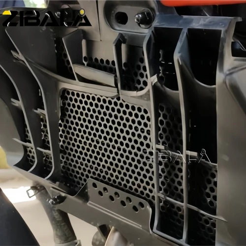 Imagen 2 del producto Protector de Radiador para Duke 125, Duke 200, Duke 250, 390, Modelos 2017, 2018, 2019, 2020, 2021, 2022, 2023, Rejilla Protectora