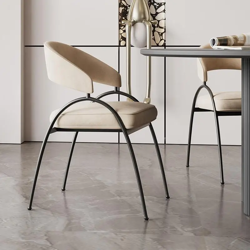 تصميم كرسي بذراعين كراسي تناول الطعام كراسي غرفة الطعام المطبخ الفاخرة الزفاف الألعاب كراسي الفندق كرسي Salle مدير أثاث المنزل