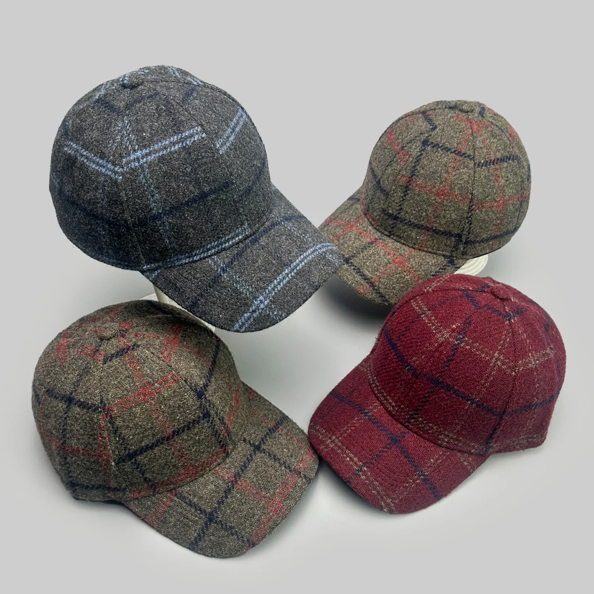 

British Style Hardtop Retro Plaid Baseball Hats New Men Women Sunshade Niche Warm Personal Outdoor Versatile Fashion Peaked Caps