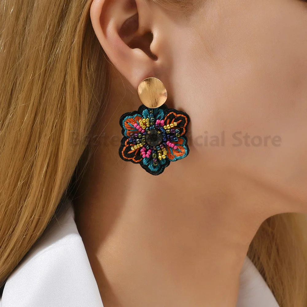 Pendientes de algodón con cuentas hechas a mano para mujer, moda coreana, flor grande, tendencia, nuevos accesorios de joyería llamativos elegantes