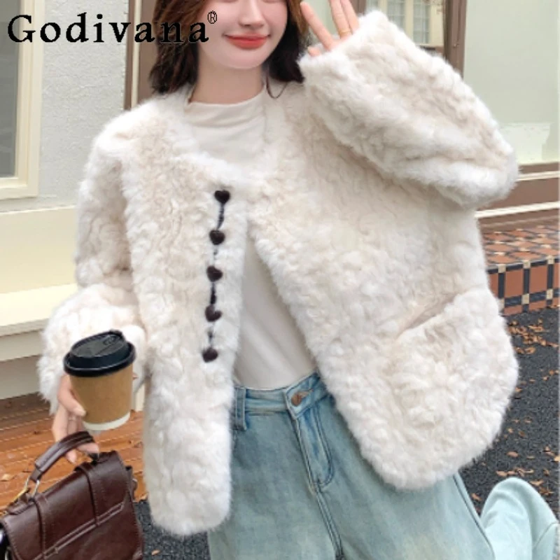 

2025 Winter New Unique Thickened Off-white Crew Neck Warm Jacket Women's Loose Korean Fashion Versatile Loose Long-sleeved Coat