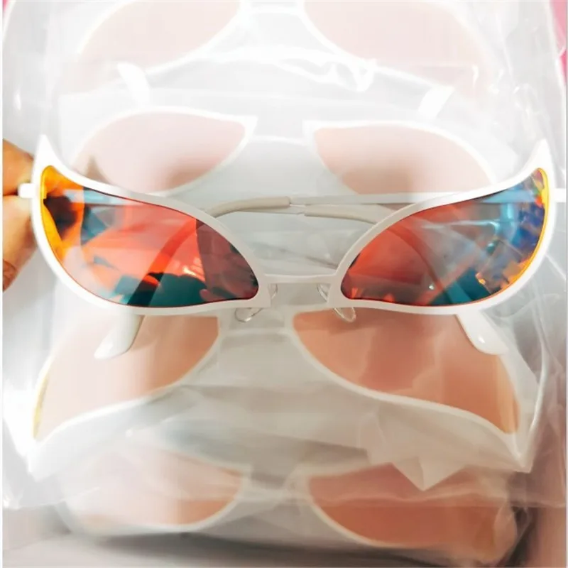 One Piece Doflamingo Sunglasses Cosplay Decorative Glasses Men And Women Trendy Fashion Personality Sunglasses Super Cool Gifts