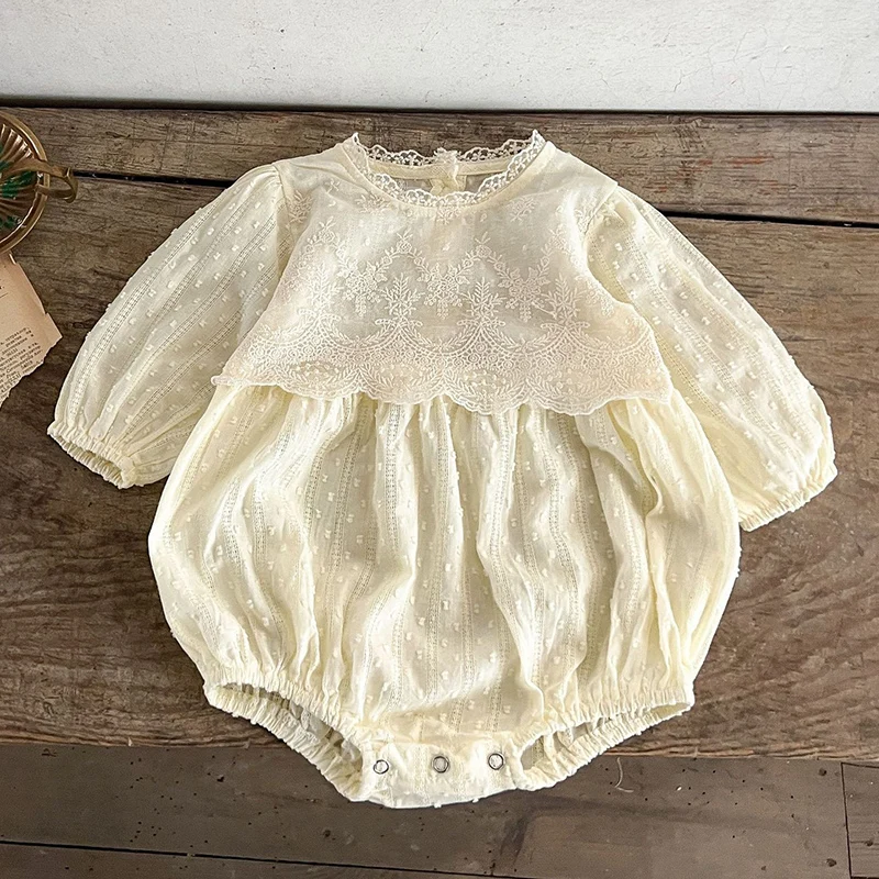 

2024 New Autumn Newborn Baby Girls Bodysuits Long Sleeved Cotton Lace Splicing Infant Baby Girls Jumpsuit Children Clothes