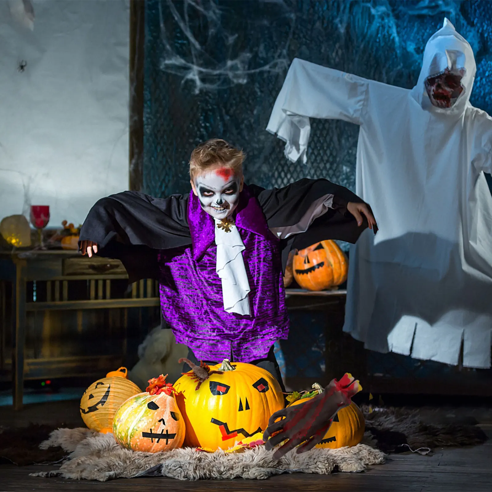 Sztuczne rekwizyty rąk Realistyczne plastikowe dekoracje na Halloween Dowcip Martwe ręce Straszne przedstawienie sceniczne Dom duchów Bar Impreza